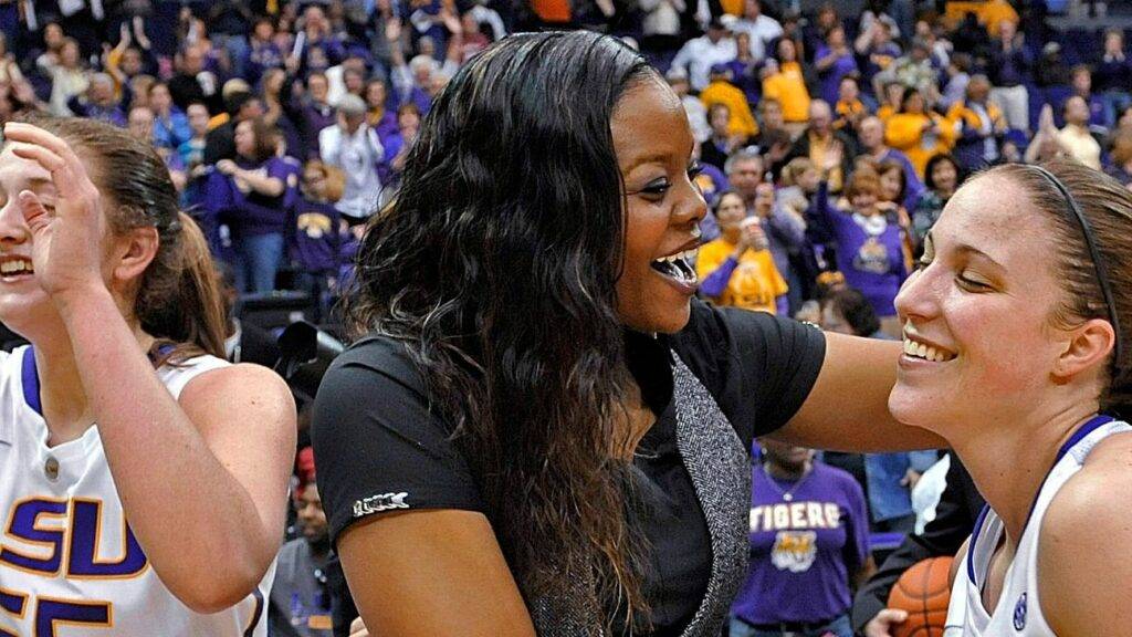 Tasha Butts Georgetown Basketball Tennessee Lsu Coach Died 1