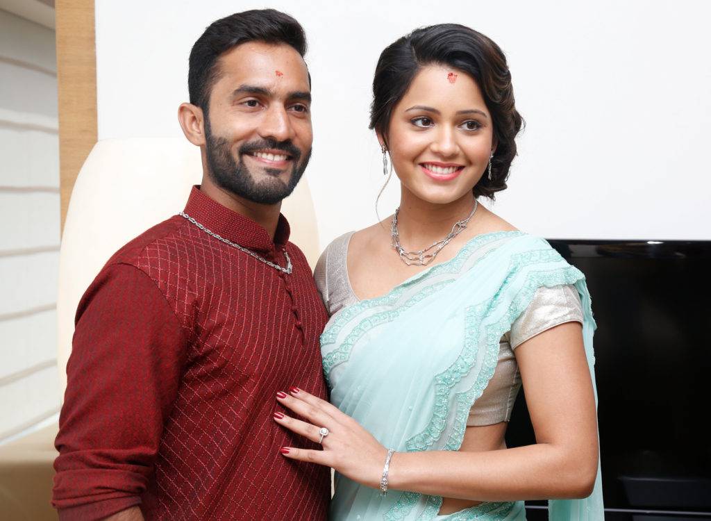 Dipika Pallikals Husband Dinesh Karthik