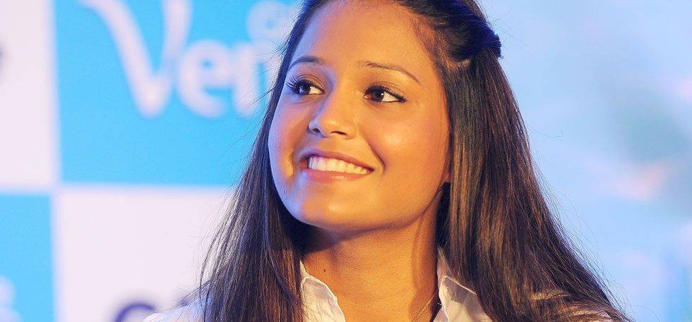 Squash Player Dipika Pallikal Age