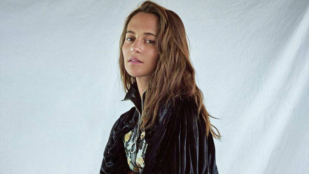 Alicia Vikander Pregnant