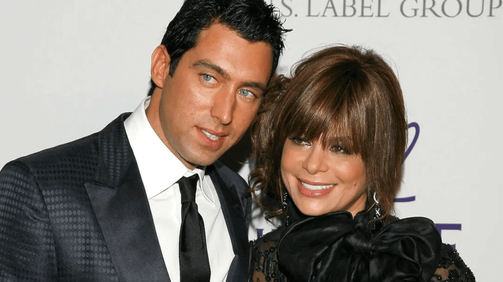 Is Paula Abdul Married