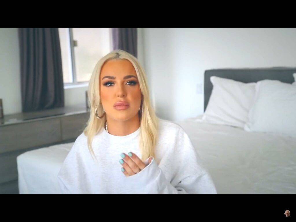 Tana Mongeau Reddit