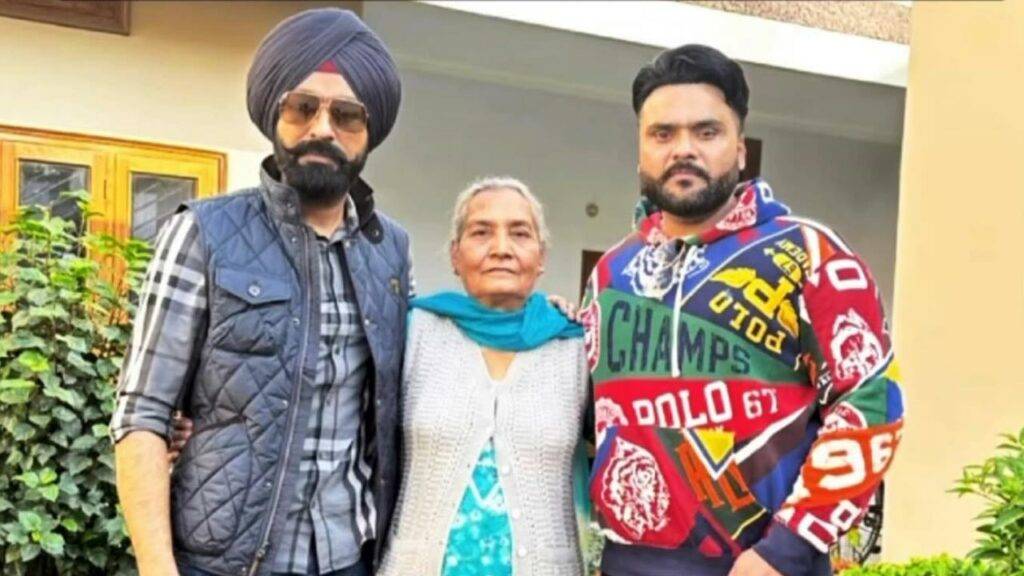 Tarsem Jassar And Kulbir Jhinjer Paid Tribute To Gurbir Singh Bains Death