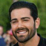 Actor Jesse Metcalfes Net Worth