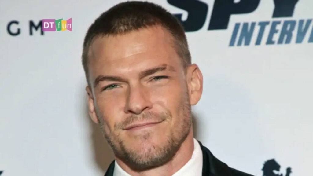 Alan Ritchson Age