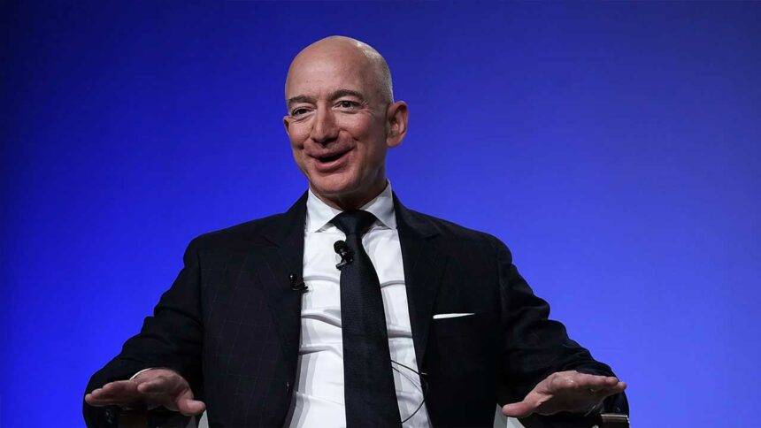 Jeff Bezos And Lauren Sanchez