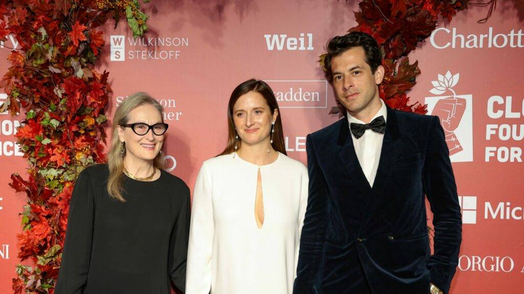 Meryl Streep and Mark Ronson At Grammys