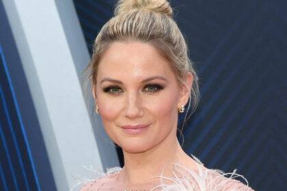 Jennifer Nettles