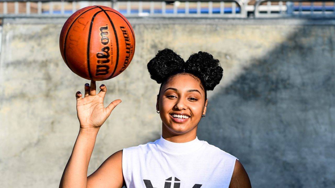 Know About Juju Watkins's Parents, Family and Dad NAYAG Scoop