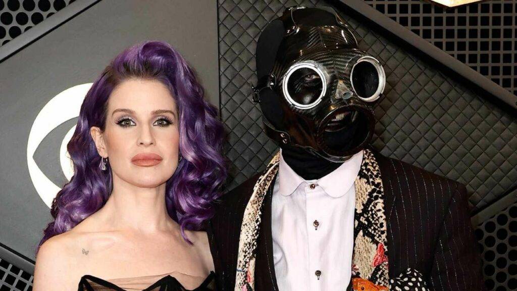 Kelly Osbourne Grammys 2024