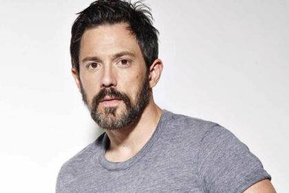 Steve Kazee